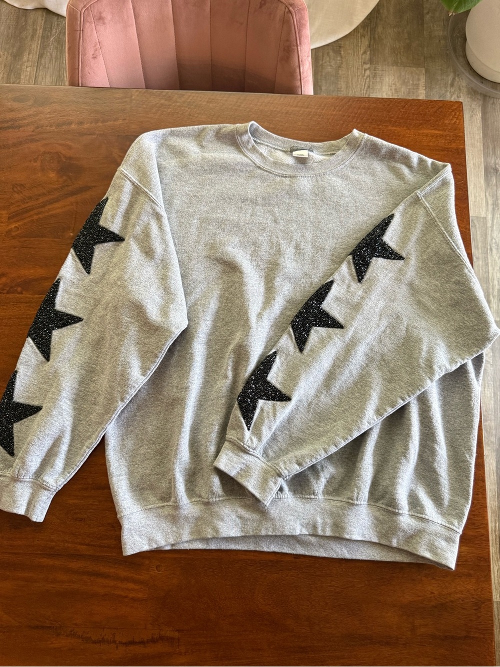 Carmar Gray Sweatshirt Black Crystal Star Sleeve Crewneck Medium